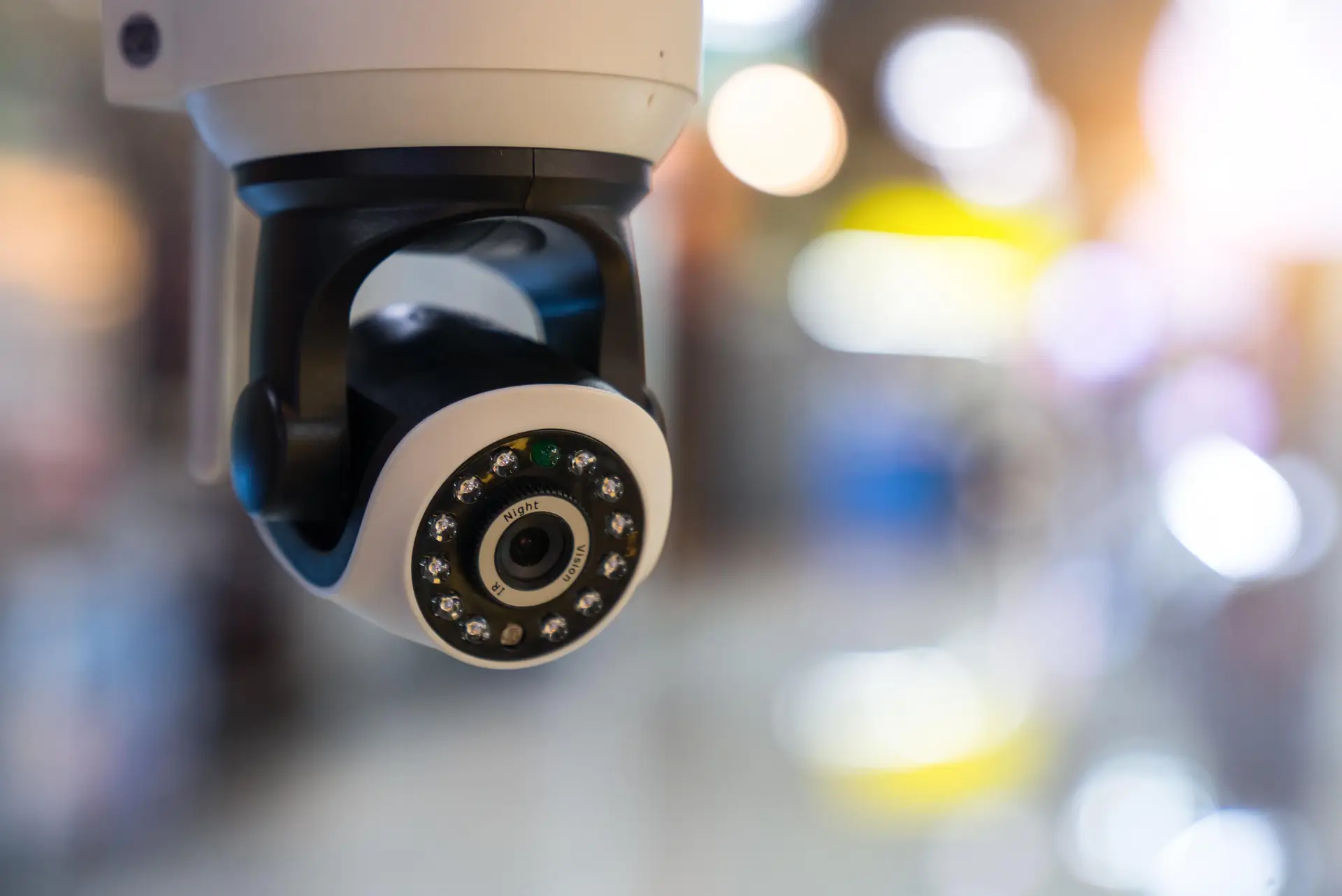 The Best AI-Powered Smart Security Cameras in 2025: A Complete Review 1 AI-Powered Smart Security Cameras